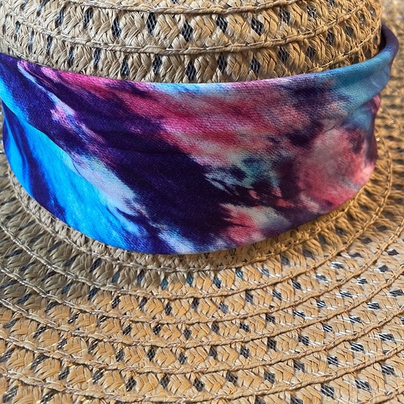 Straw hat - Picture 2 of 4